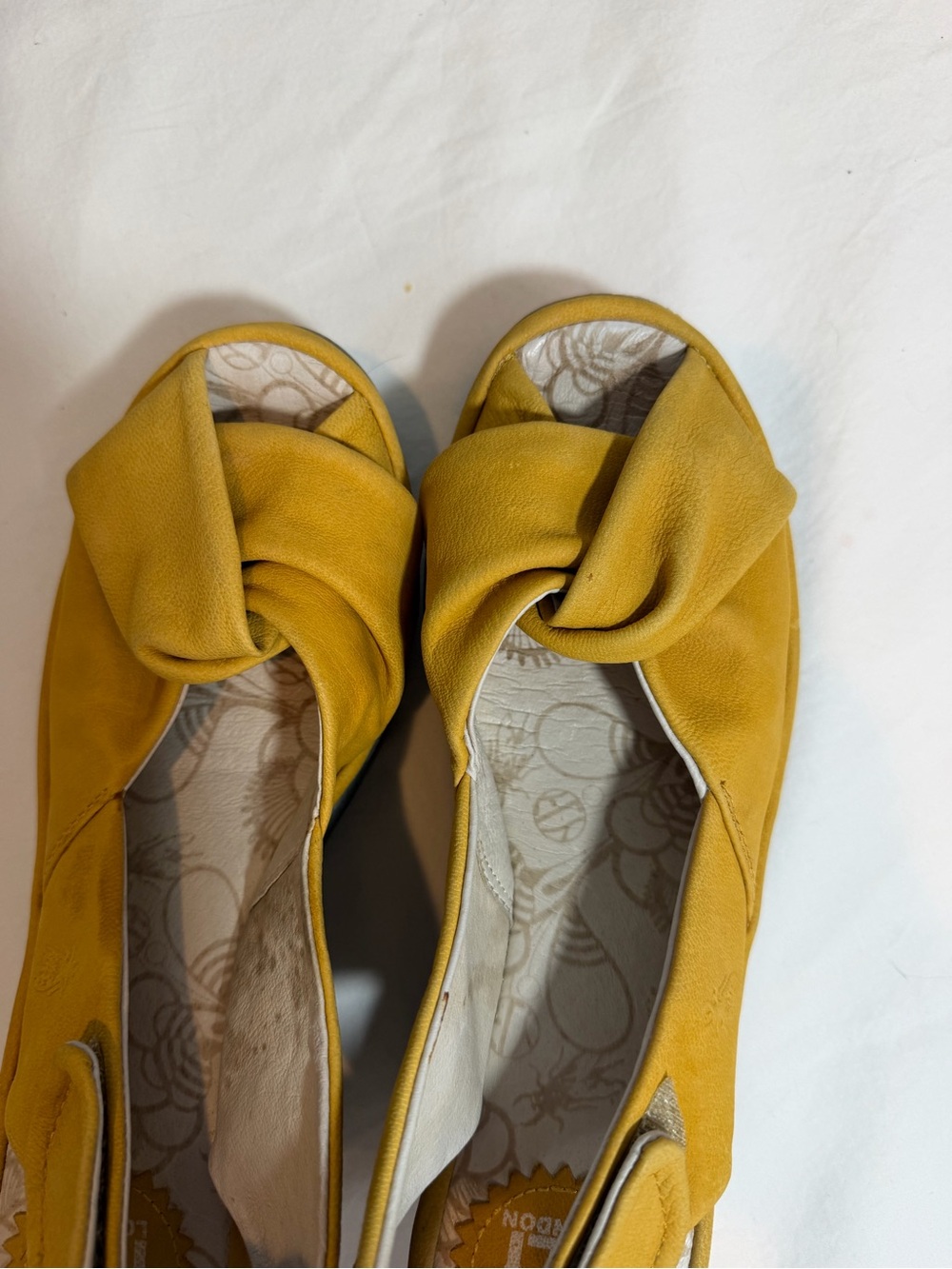 Fly London Yakin mustard yellow leather wedge platform sandals size 39 - Picture 8 of 8